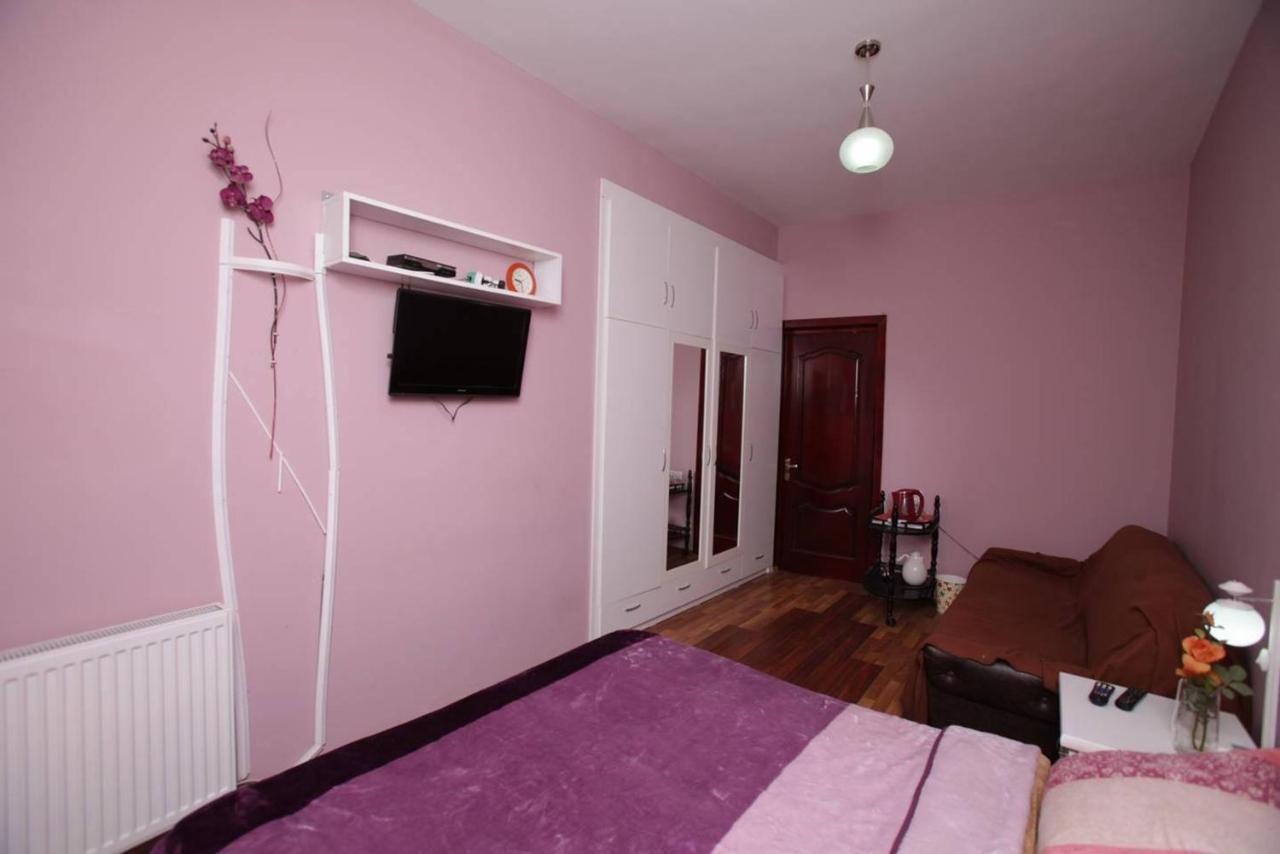 Niko'S Apartments On Shartava Street Tbilisi Exterior foto