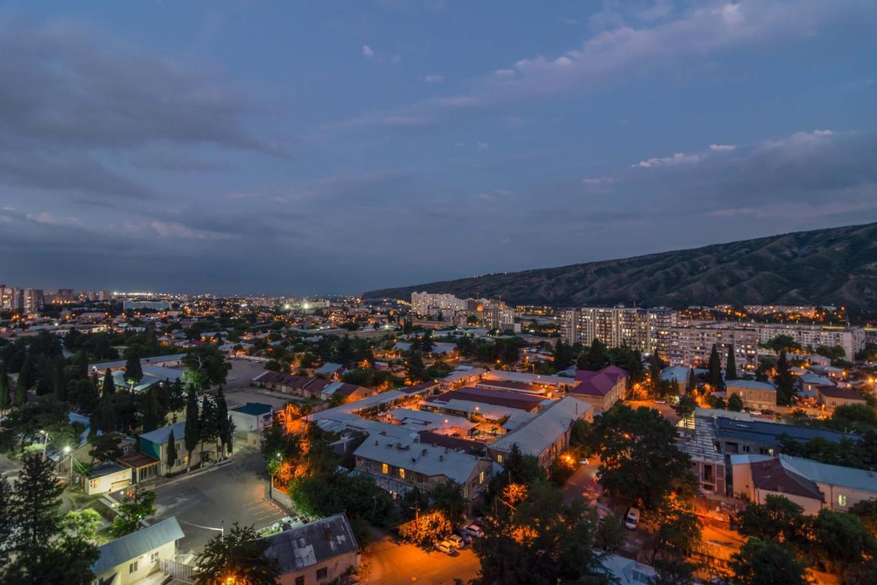 Niko'S Apartments On Shartava Street Tbilisi Exterior foto